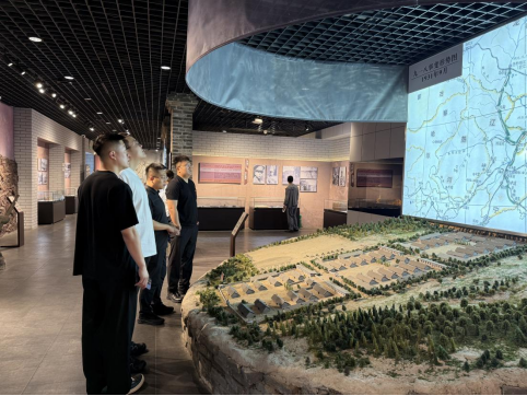 踏尋抗戰(zhàn)足跡 感悟責任擔當——市民卡黨支部參觀南大營舊址陳列館